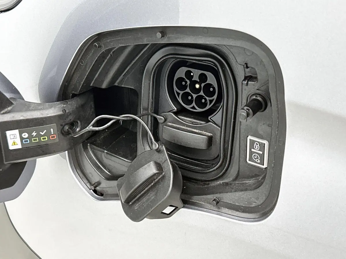 Electric 136pk L3 75 kWh Automaat | Tot 8 Jaar Garantie | Apple Carplay/Android Auto | Dodehoekdetectie | Airco | Cruise Control | Achteruitrijcamera | 3 Fase |