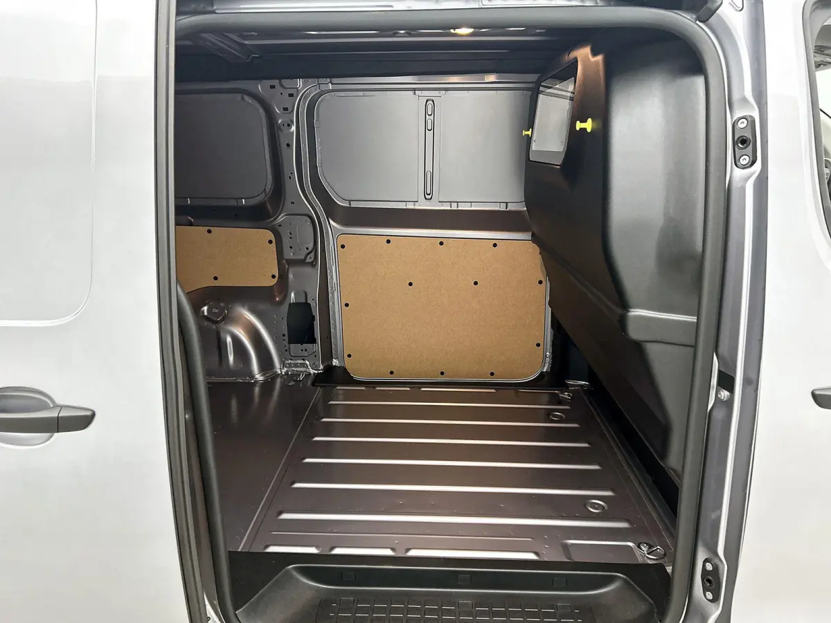 Electric 136pk L3 75 kWh Automaat | Tot 8 Jaar Garantie | Apple Carplay/Android Auto | Dodehoekdetectie | Airco | Cruise Control | Achteruitrijcamera | 3 Fase |
