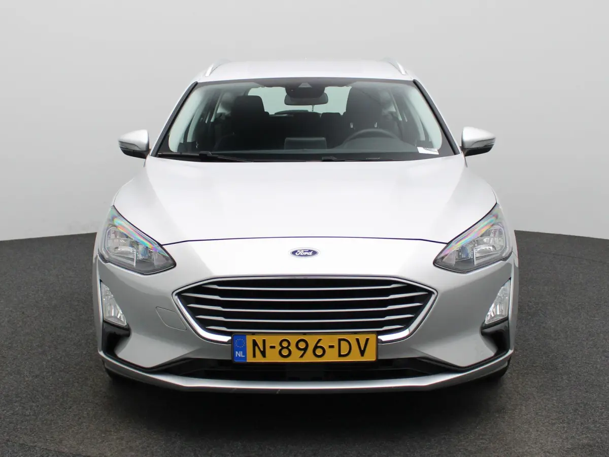 1.0 EcoBoost Hybrid Trend Edition Business | APPLE/ANDROID CARPLAY| STOELVERWARMING | LED KOPLAMPEN | 12 MAANDEN BOVAG GARANTIE |