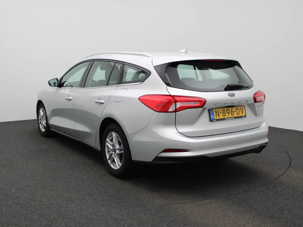 1.0 EcoBoost Hybrid Trend Edition Business | APPLE/ANDROID CARPLAY| STOELVERWARMING | LED KOPLAMPEN | 12 MAANDEN BOVAG GARANTIE |