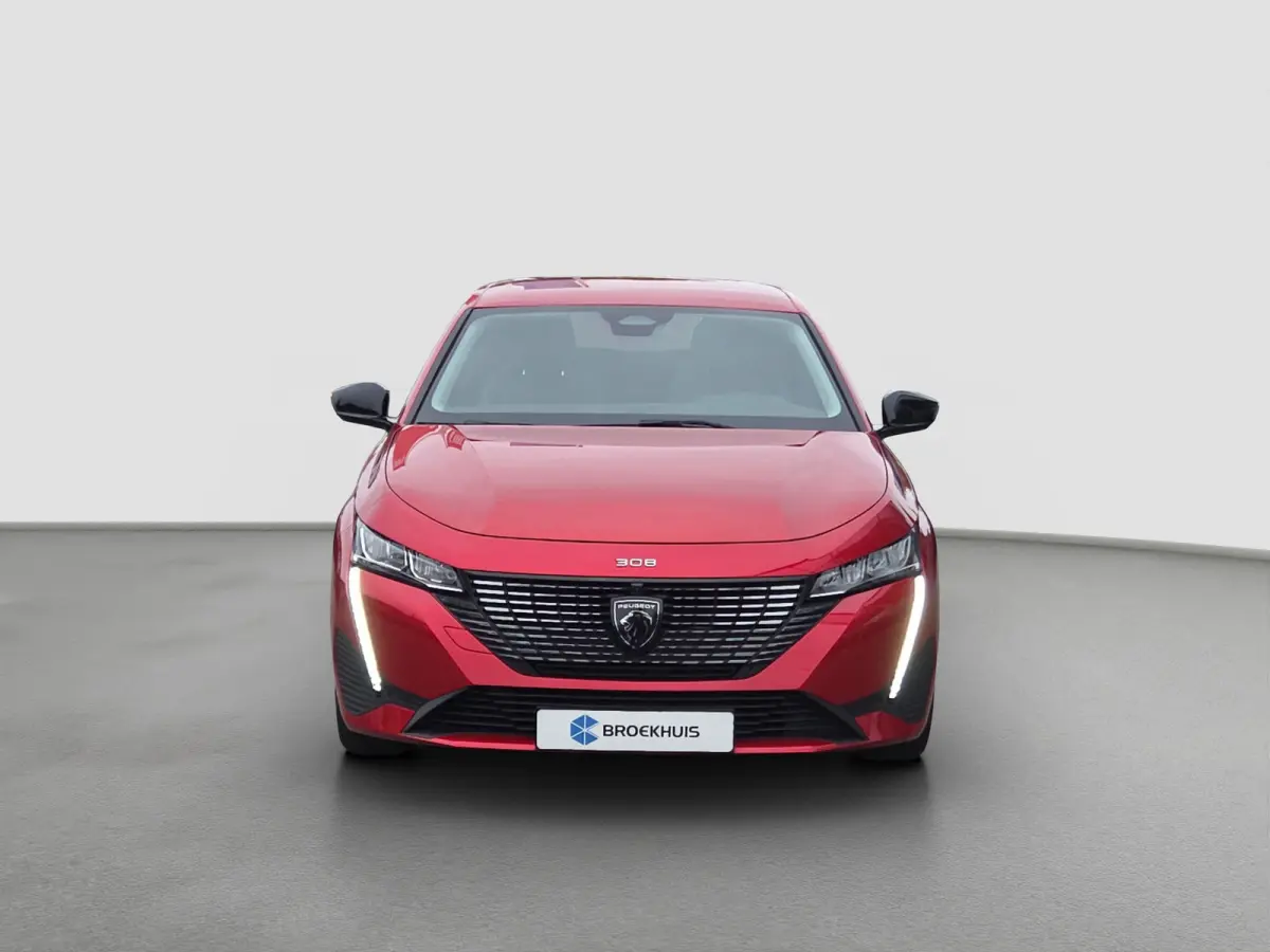 1.2 PureTech Allure 360* Camera | LED | Errgonomische stoel | Keyless | Adaptive Cruise control | Full map navigatie | Carplay/android auto |