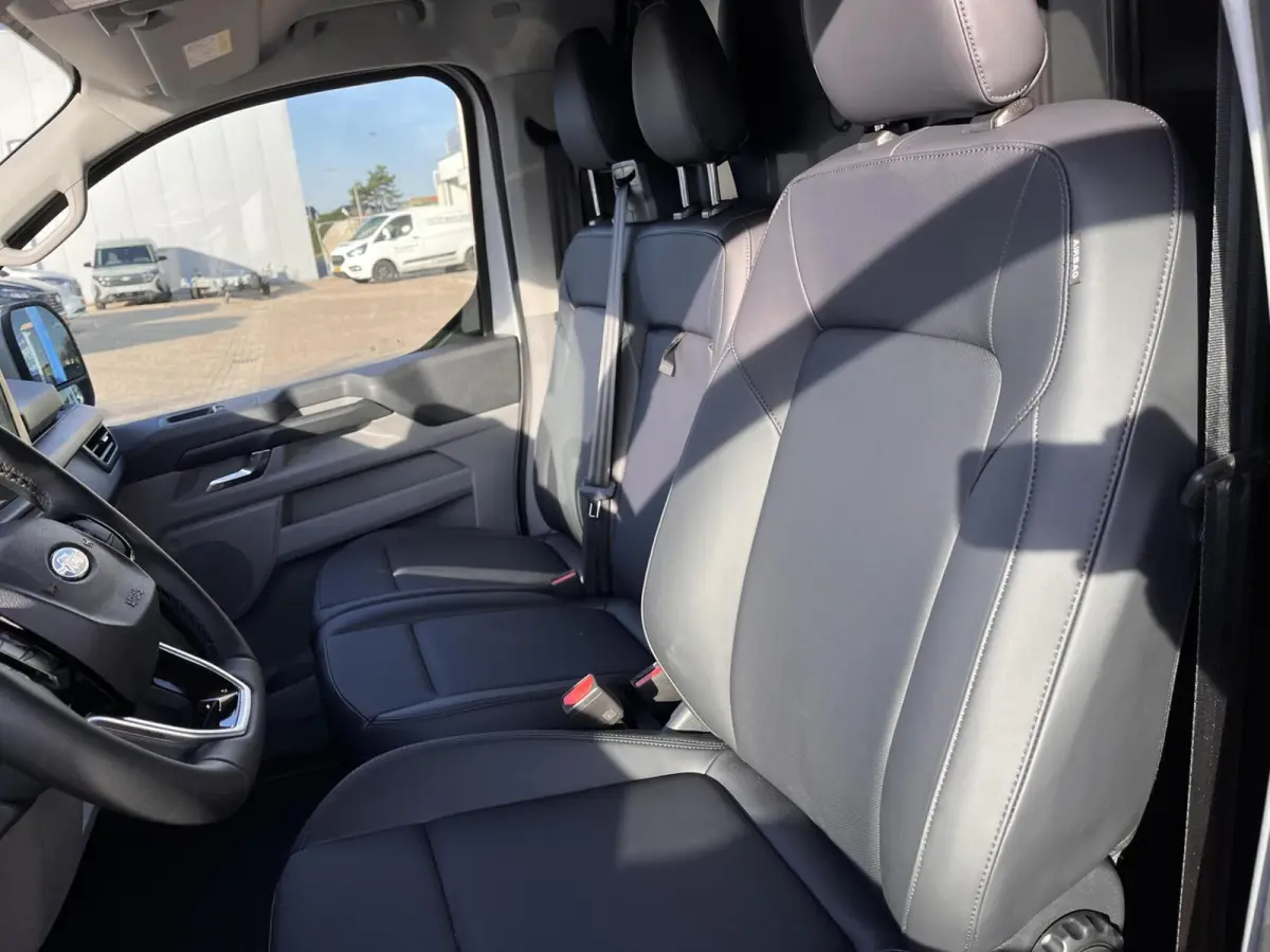 340 L2H1 Limited 71 kWh 218PK 2x Schuifdeur PRO Power VOL Leder 2300KG Trekgewicht Adaptieve Cruise 360 Camera Navi Stoelverwarming Carplay Blind-Spot *Nieuw*