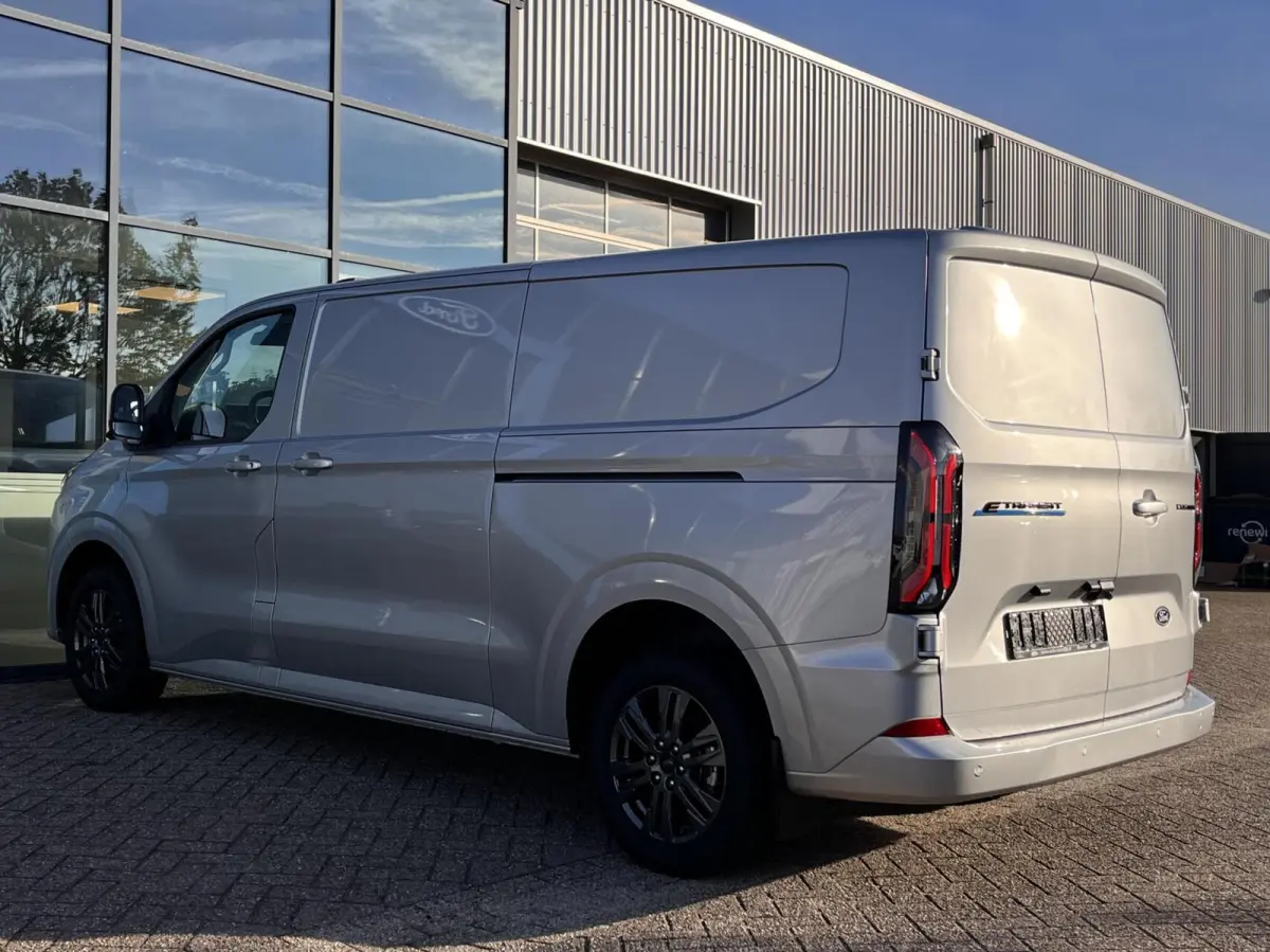 340 L2H1 Limited 71 kWh 218PK 2x Schuifdeur PRO Power VOL Leder 2300KG Trekgewicht Adaptieve Cruise 360 Camera Navi Stoelverwarming Carplay Blind-Spot *Nieuw*