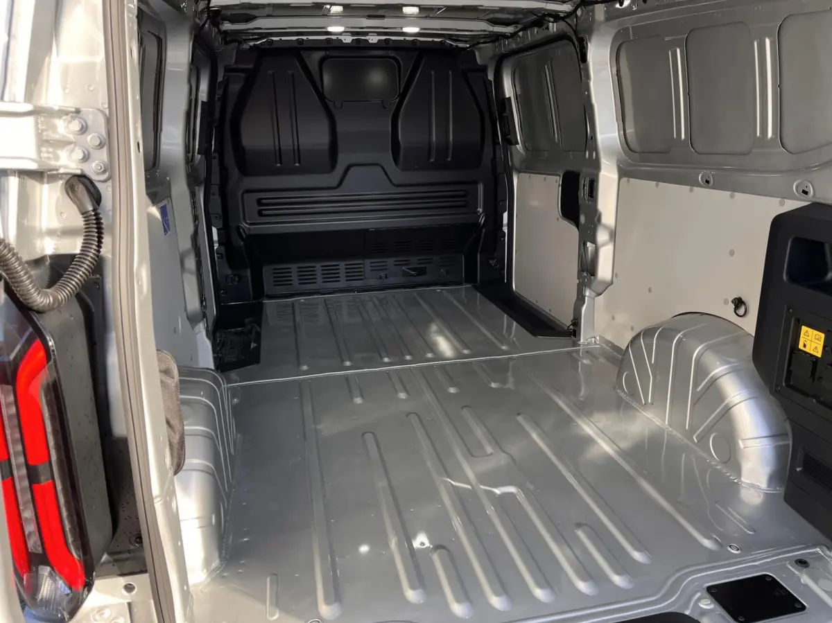 340 L2H1 Limited 71 kWh 218PK 2x Schuifdeur PRO Power VOL Leder 2300KG Trekgewicht Adaptieve Cruise 360 Camera Navi Stoelverwarming Carplay Blind-Spot *Nieuw*