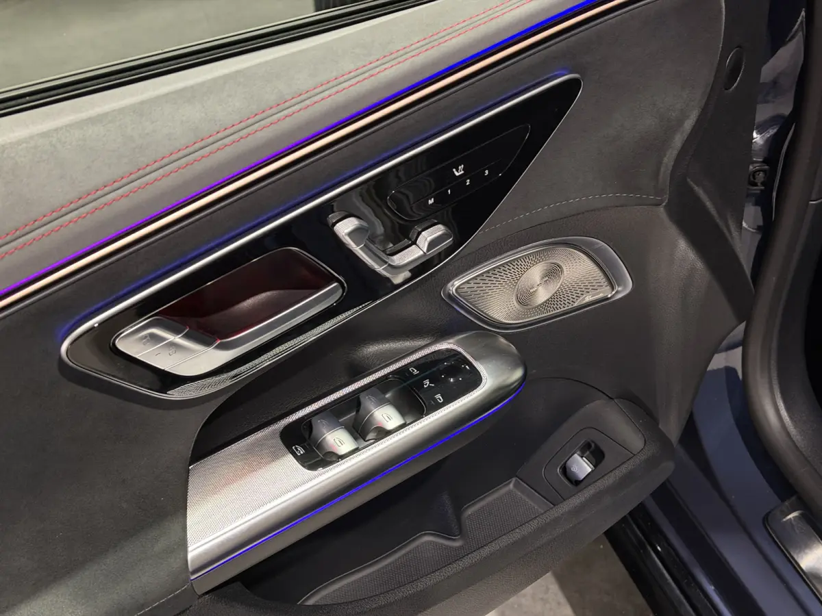 300 Sport Edition 89 kWh | Burmester premium audio | Panorama dak | AMG styling |