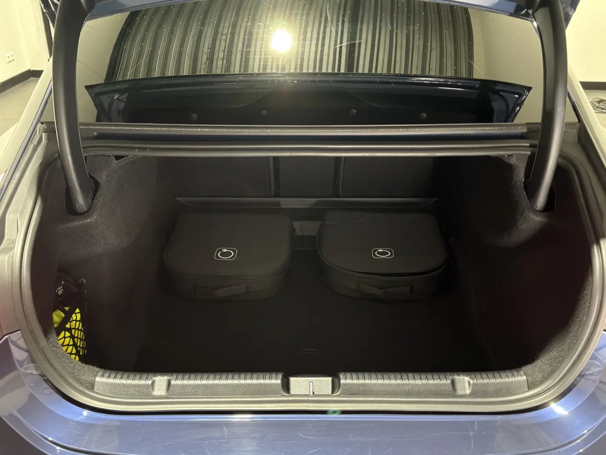 300 Sport Edition 89 kWh | Burmester premium audio | Panorama dak | AMG styling |