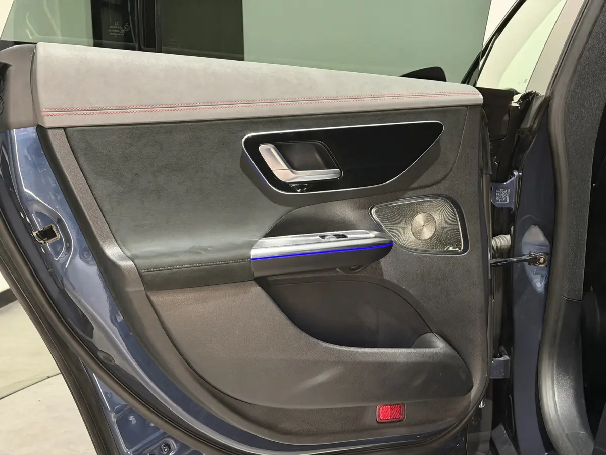 300 Sport Edition 89 kWh | Burmester premium audio | Panorama dak | AMG styling |