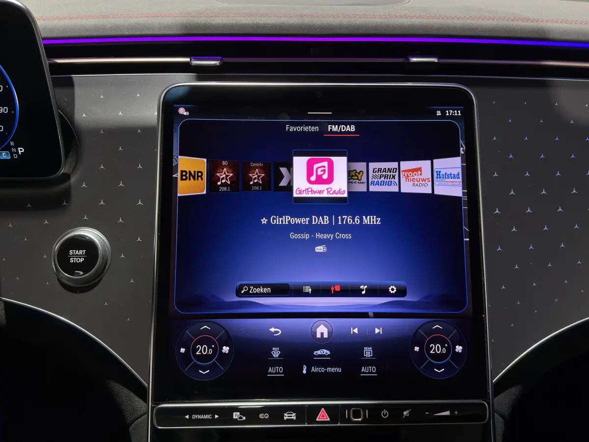 300 Sport Edition 89 kWh | Burmester premium audio | Panorama dak | AMG styling |