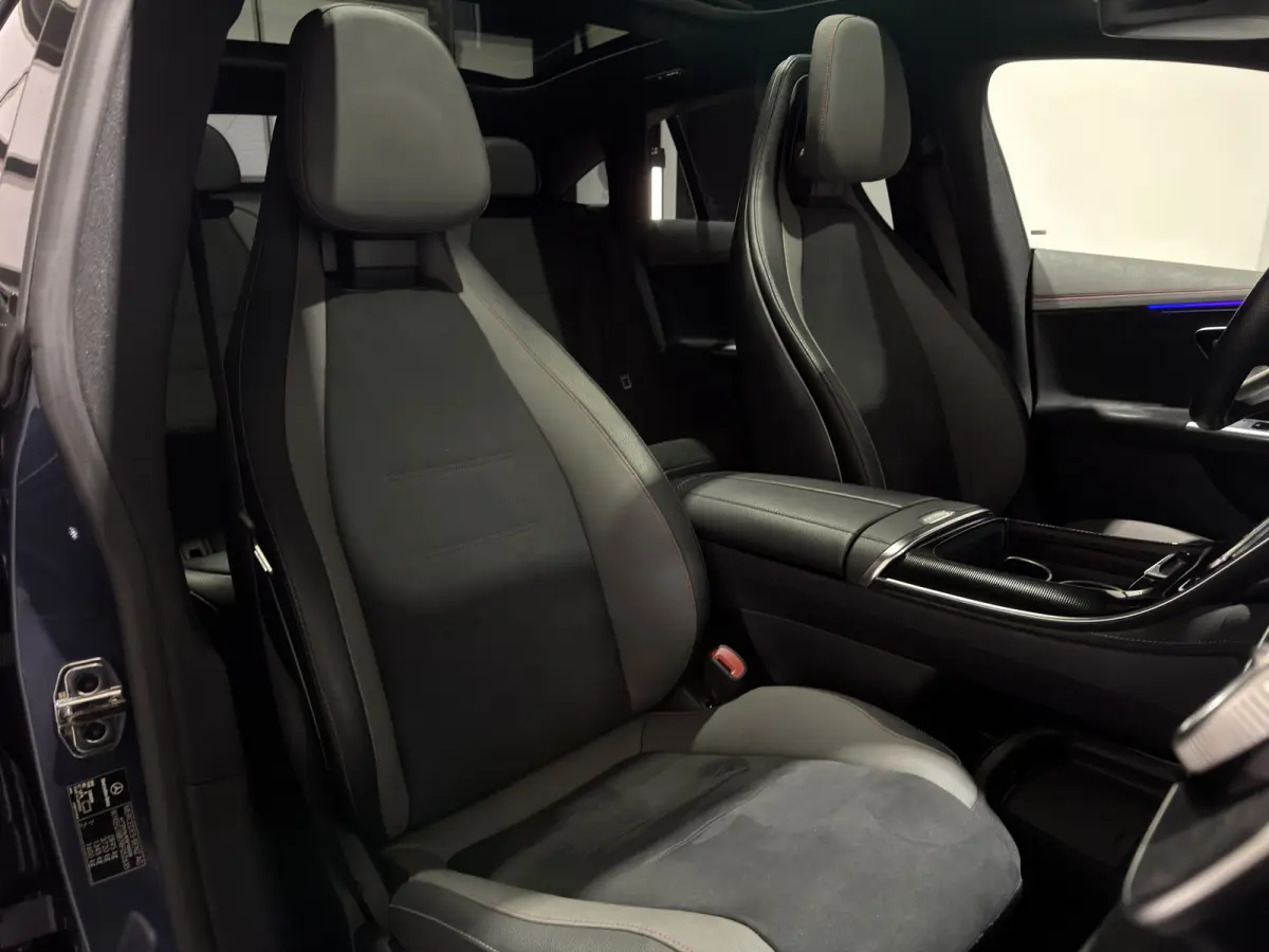 300 Sport Edition 89 kWh | Burmester premium audio | Panorama dak | AMG styling |
