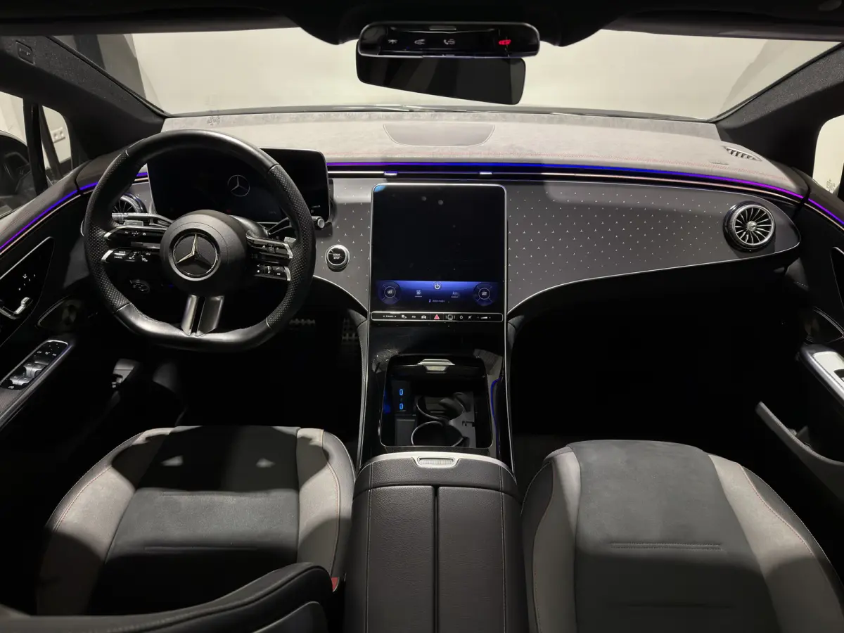 300 Sport Edition 89 kWh | Burmester premium audio | Panorama dak | AMG styling |