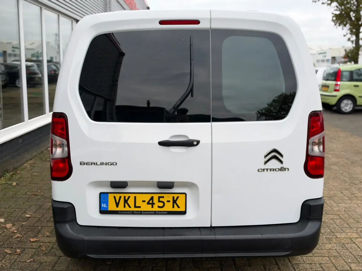 1.5 BlueHDI Club XL | Apple Carplay | Navi | Cruise | Airco |