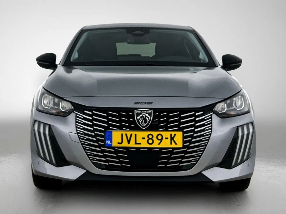 1.2 Hybrid 110pk Allure Automaat | Tot 8 Jaar Garantie | Navigatie | Camera Voor + Achter | Climate Control | Adaptieve Cruise Control | Dodehoekdetectie | 16"LMV | LED |