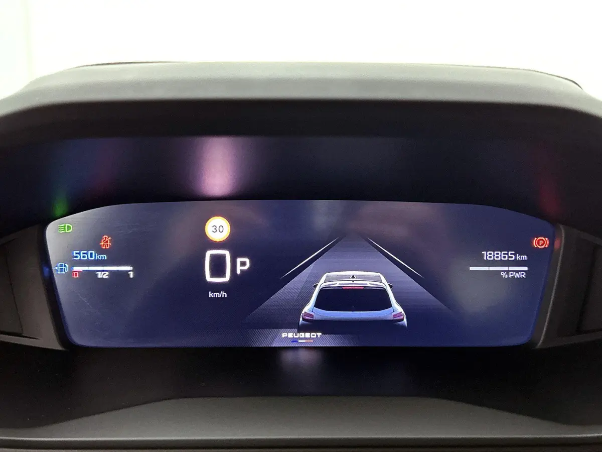 1.2 Hybrid 110pk Allure Automaat | Tot 8 Jaar Garantie | Navigatie | Camera Voor + Achter | Climate Control | Adaptieve Cruise Control | Dodehoekdetectie | 16"LMV | LED |