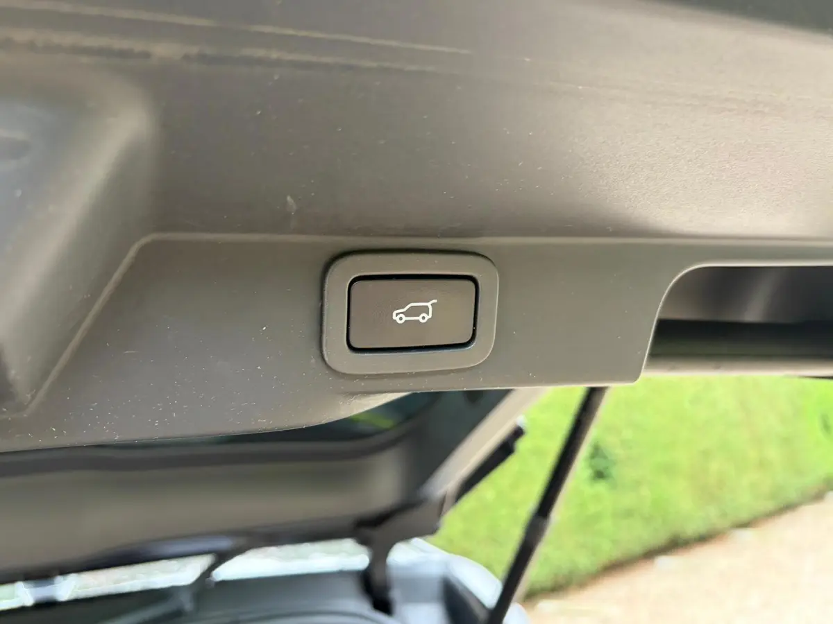 2.0 P400e HSE Dynamic Panodak Meridian Stoelkoeling !!NIEUWBINNEN!!