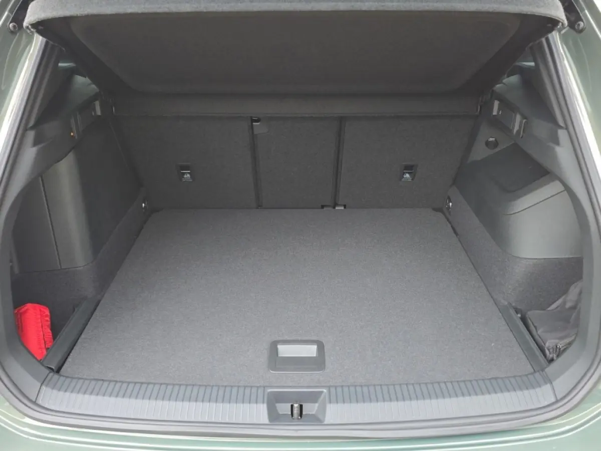 1.5 TSI eHYBRID R-LINE PANO-DAK/TREKHAAK/CAMERA/E-KLEP/ACC/STOEL+STUURVERW