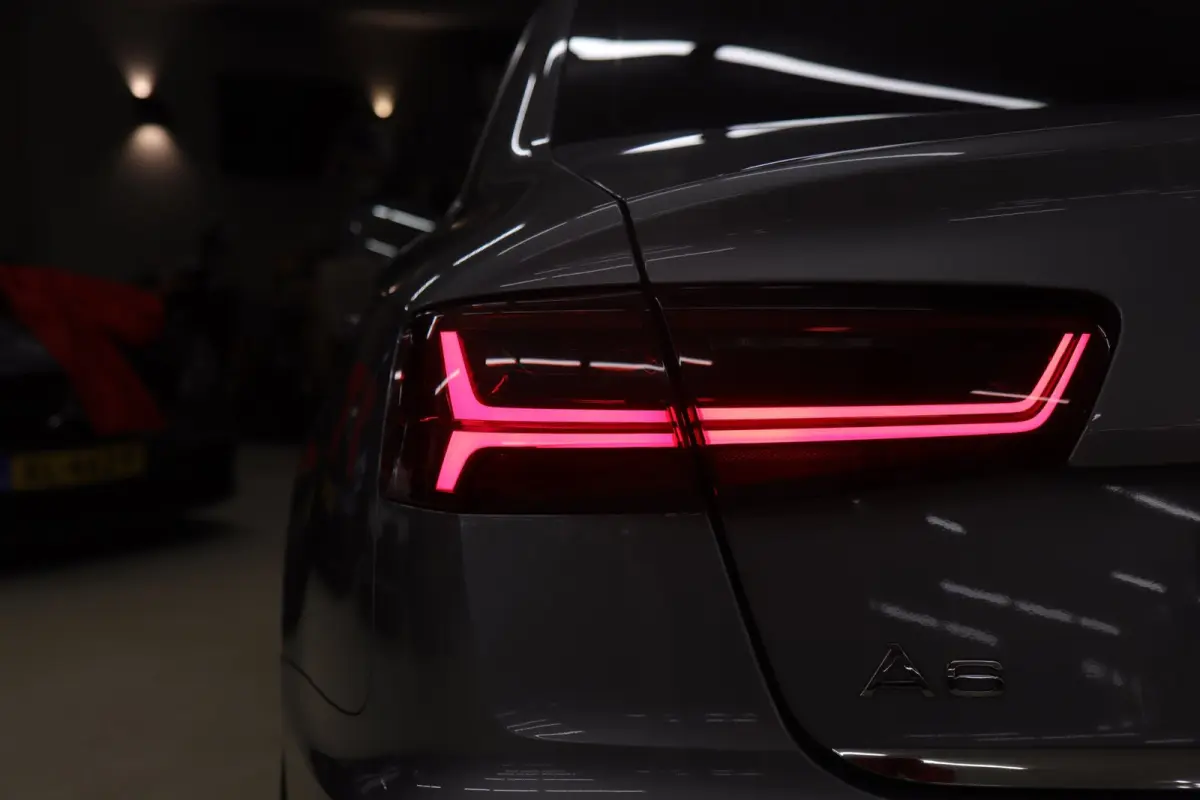 1.8 TFSI S EDITION NAP/CARPLAY/KEYLESS/MEM/BOSE/VOL