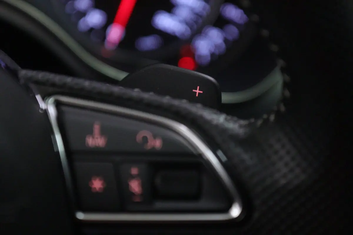 1.8 TFSI S EDITION NAP/CARPLAY/KEYLESS/MEM/BOSE/VOL