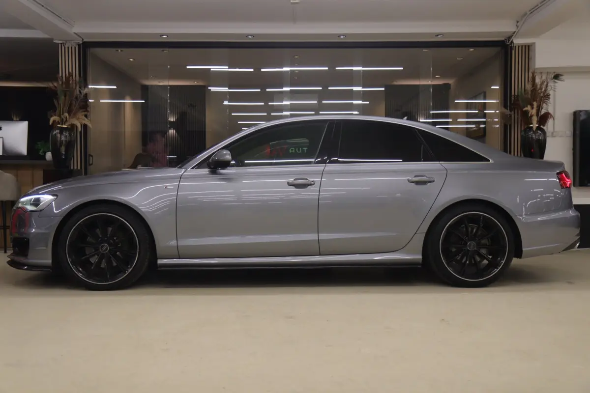 1.8 TFSI S EDITION NAP/CARPLAY/KEYLESS/MEM/BOSE/VOL