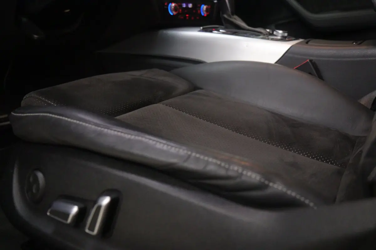 1.8 TFSI S EDITION NAP/CARPLAY/KEYLESS/MEM/BOSE/VOL