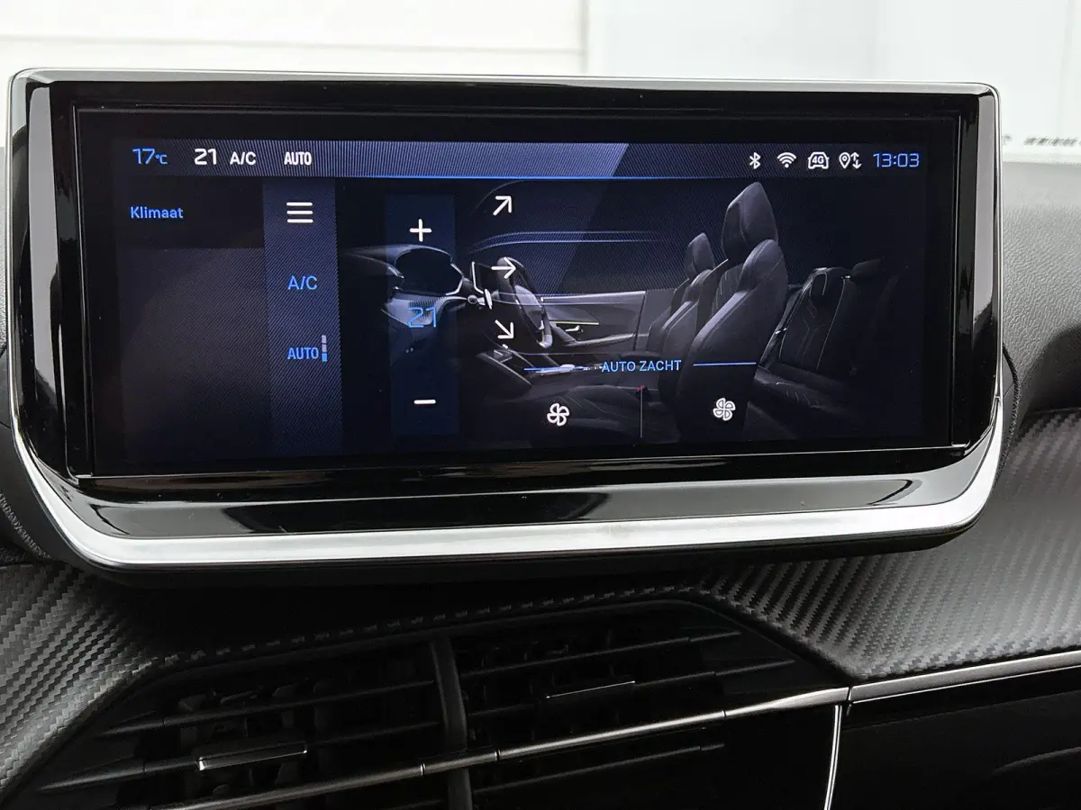 1.2 Hybrid 145pk Allure Automaat | Adaptieve Cruise Control | dakrails | Navigatie | Camera Voor + Achter | Climate Control | 17"LMV | Dodehoekdetectie | LED |