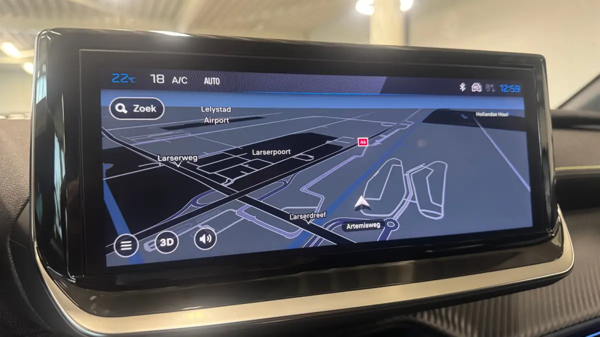 EV 50KWH 136PK GT PACK AUTOMAAT SOH 100% / NAVI / LEDER / CLIMA / PDC / 17" LMV / CAMERA / ALCANTARA / PANO. DAK / KEYLESS / I-COCKPIT / FULL-LED / NIEUWSTAAT !!