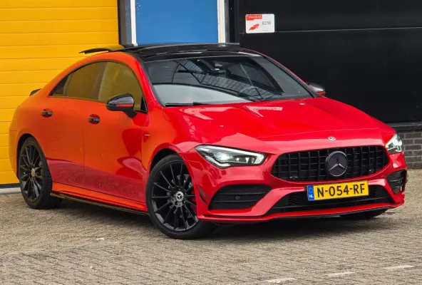 200 AMG 45 Look / Leder / Memory / Elek Stoelen / Camera / Open Pano / Led / Pdc / 19 Inch