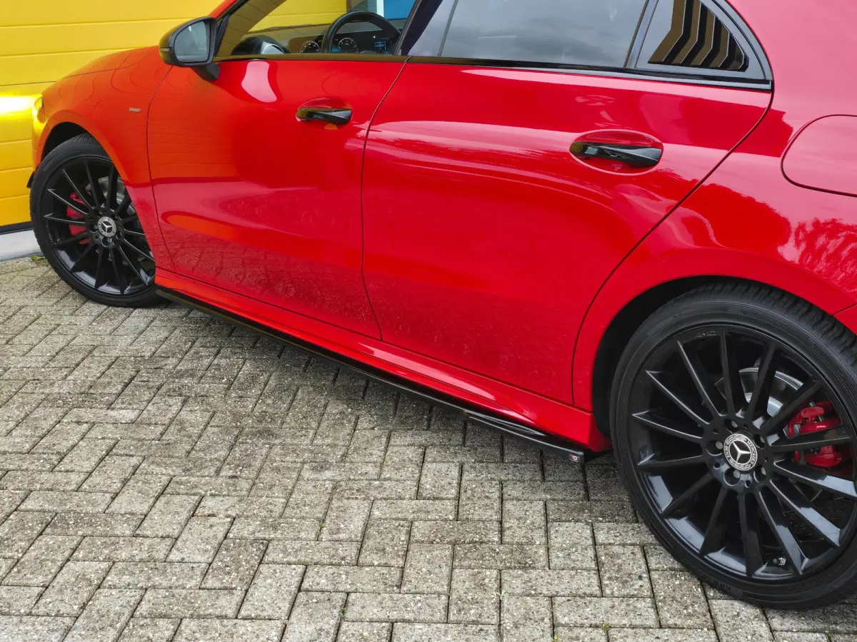 200 AMG 45 Look / Leder / Memory / Elek Stoelen / Camera / Open Pano / Led / Pdc / 19 Inch