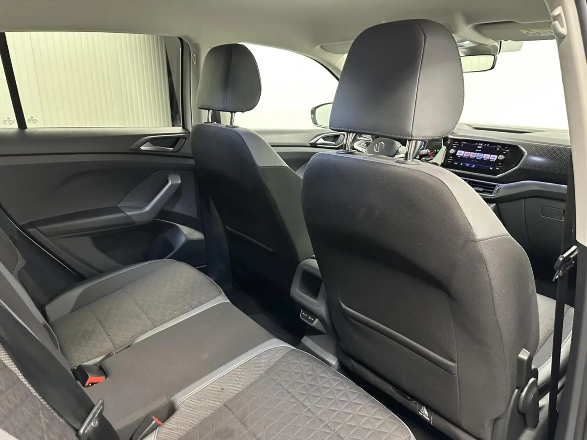 1.5 TSI Style Business CAMERA NAVI CARPLAY TREKHAAK ADAPTIVE CRUISE.