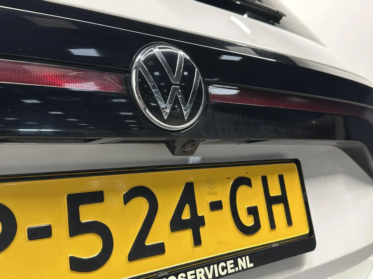 1.5 TSI Style Business CAMERA NAVI CARPLAY TREKHAAK ADAPTIVE CRUISE.