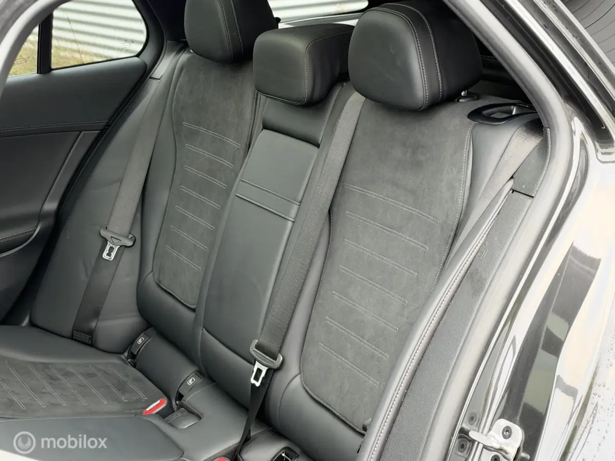 300 e AMG Premium Plus|Trekhk|Pano