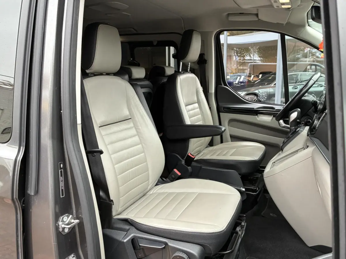 Tourneo 320 1.0 AUTOM PHEV 8 PERSOONS 21 EERSTE EIGENAAR VOL OPTIES LED CARPLAY LEER CAMERA PDC CRUISE