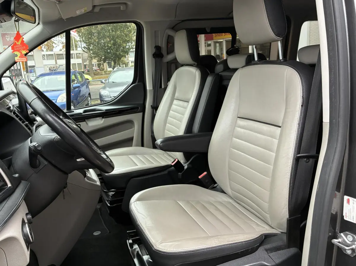 Tourneo 320 1.0 AUTOM PHEV 8 PERSOONS 21 EERSTE EIGENAAR VOL OPTIES LED CARPLAY LEER CAMERA PDC CRUISE
