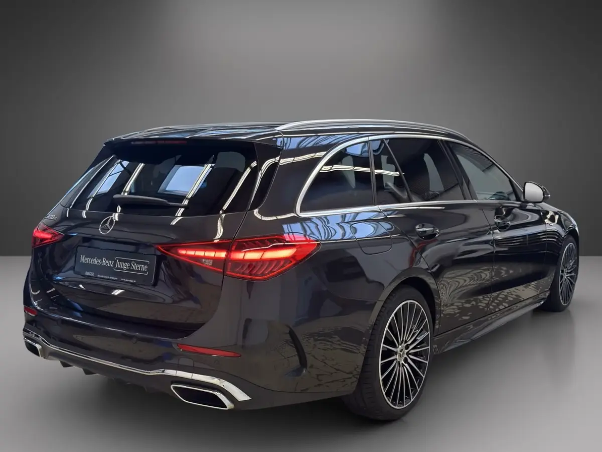 300e AMG ** HIGH LED, NAVI+, PANO, MEMORY, WINTER, 19-inch LMV ** UNFALLFREI - Ex. MB-AG ** ** INFORMEER OOK NAAR ONZE AANTREKKELIJKE FINANCIAL-LEASE TARIEVEN **
