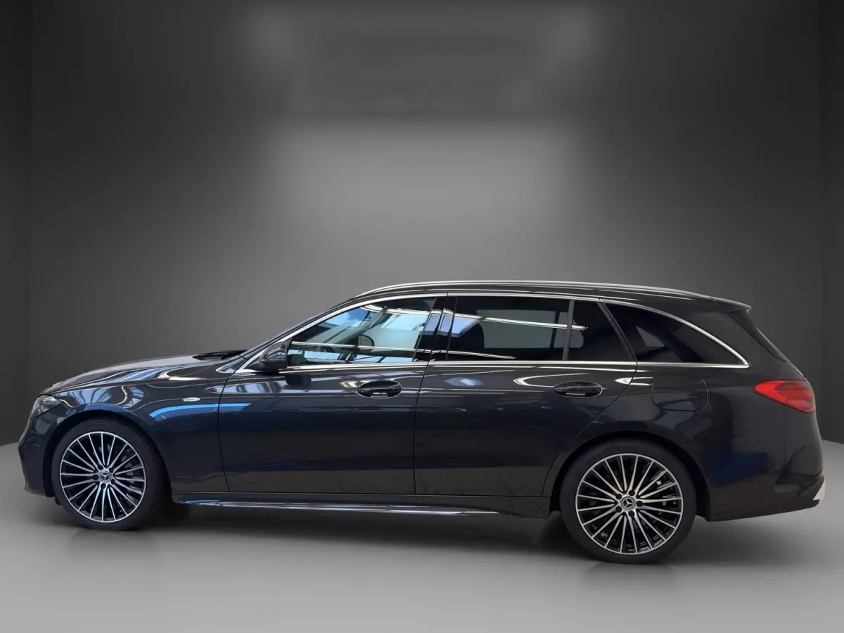 300e AMG ** HIGH LED, NAVI+, PANO, MEMORY, WINTER, 19-inch LMV ** UNFALLFREI - Ex. MB-AG ** ** INFORMEER OOK NAAR ONZE AANTREKKELIJKE FINANCIAL-LEASE TARIEVEN **