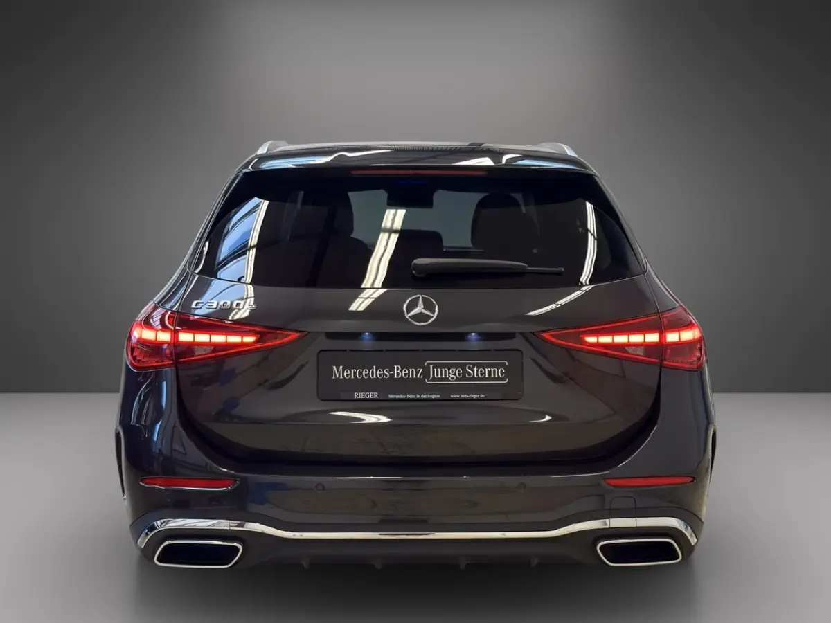 300e AMG ** HIGH LED, NAVI+, PANO, MEMORY, WINTER, 19-inch LMV ** UNFALLFREI - Ex. MB-AG ** ** INFORMEER OOK NAAR ONZE AANTREKKELIJKE FINANCIAL-LEASE TARIEVEN **