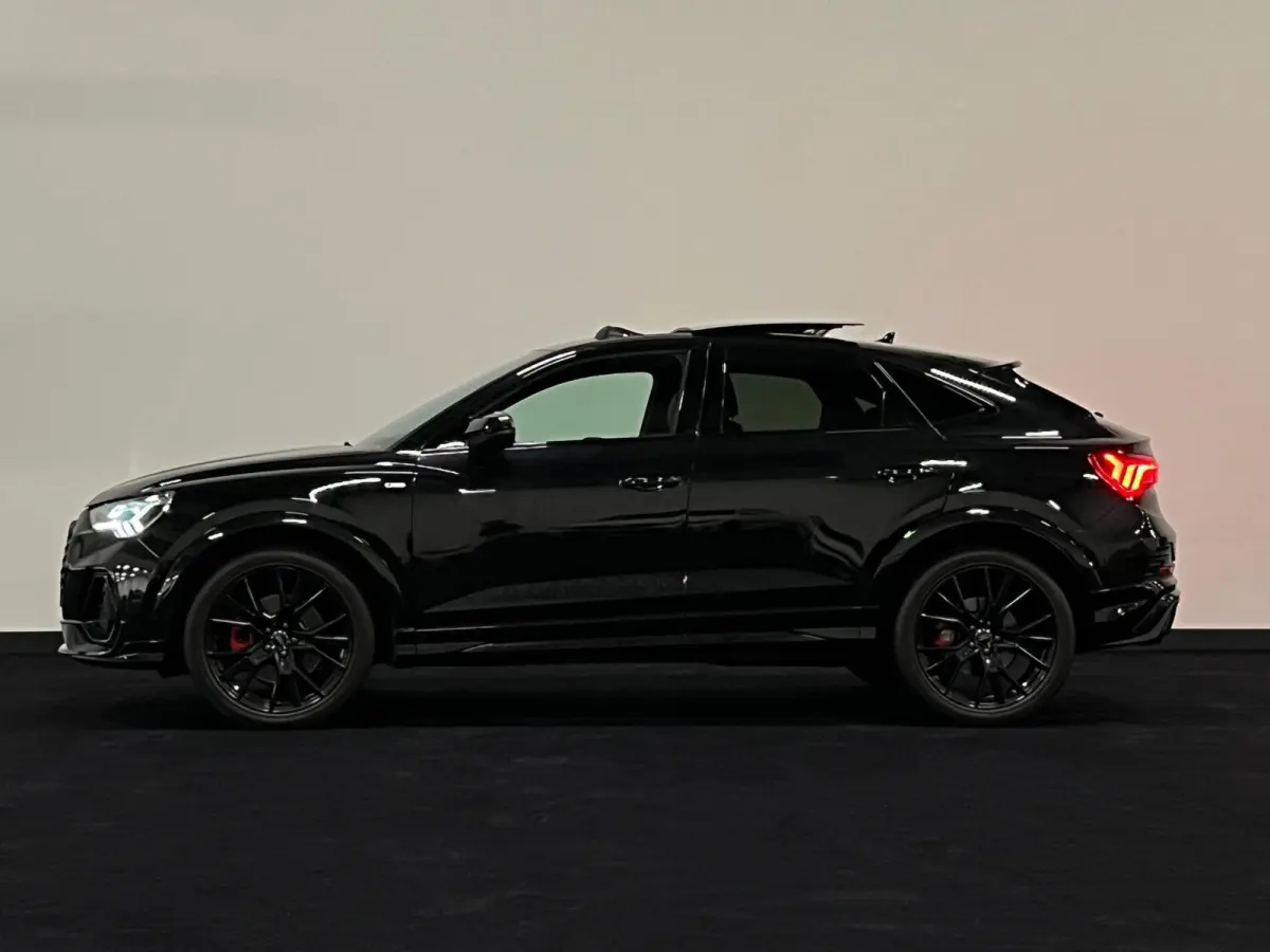 35 TFSI 3 x S line RSQ3 Blackpack Pano ACC Sfeer Electr. Stoel Camera Trekhaak