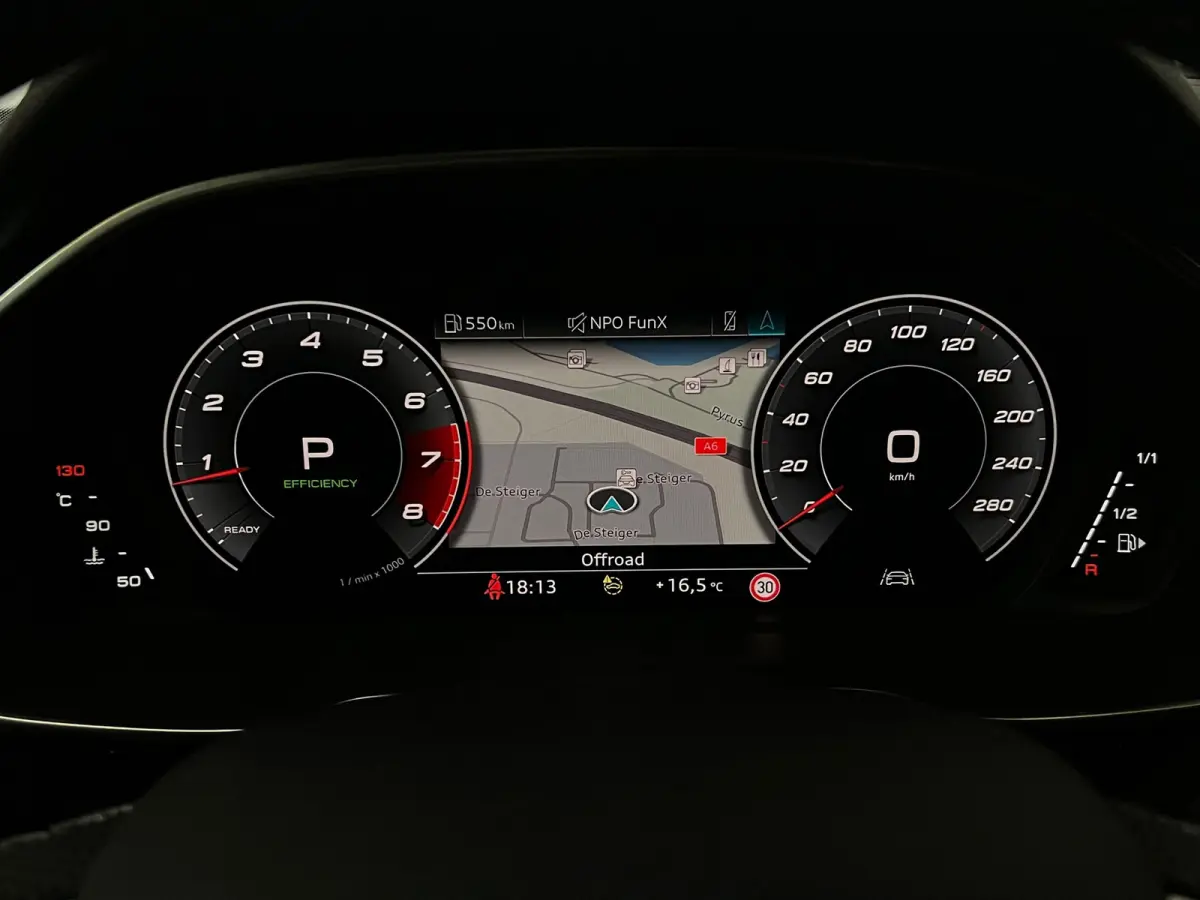 35 TFSI 3 x S line RSQ3 Blackpack Pano ACC Sfeer Electr. Stoel Camera Trekhaak