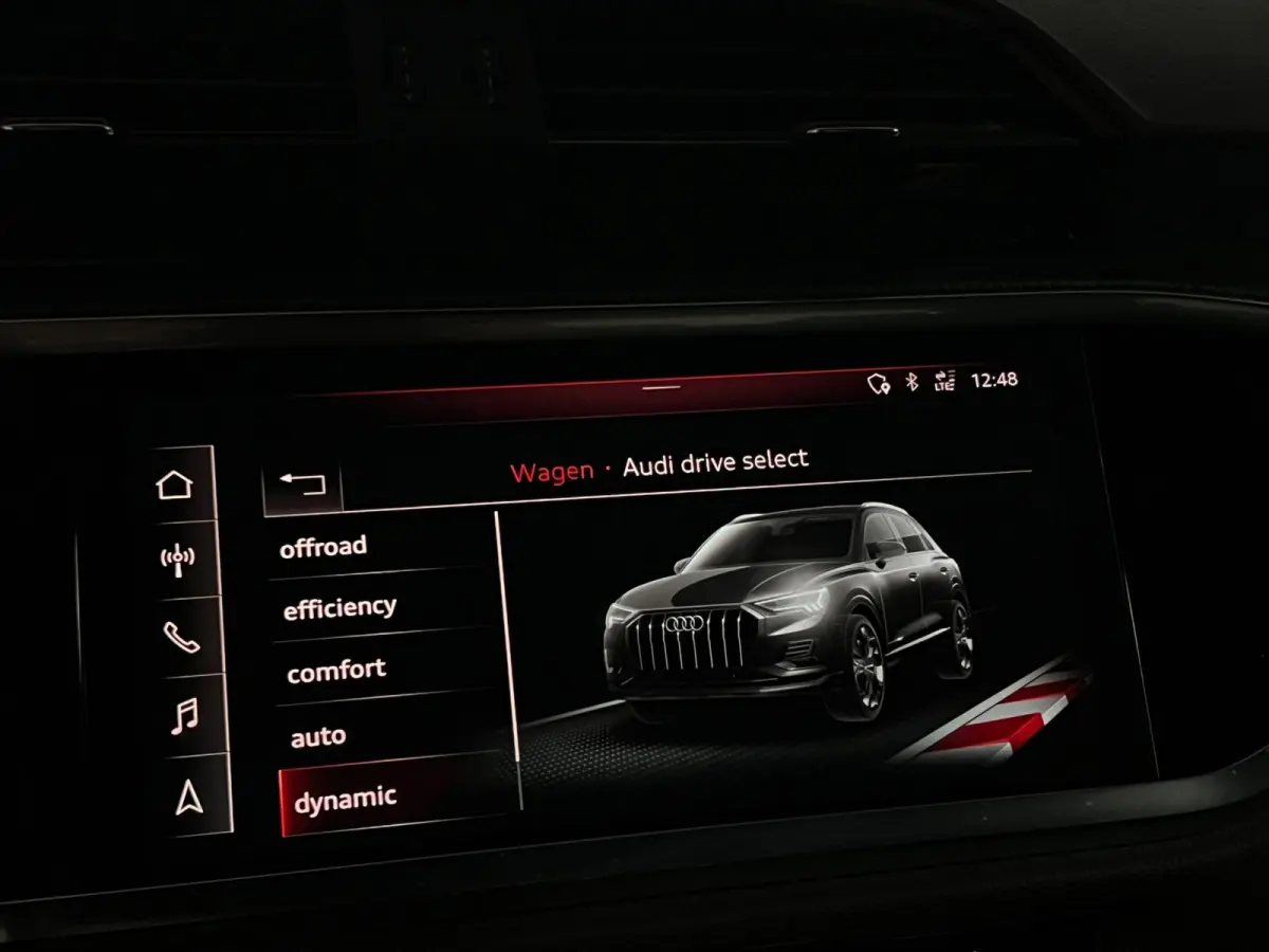 35 TFSI 3 x S line RSQ3 Blackpack Pano ACC Sfeer Electr. Stoel Camera Trekhaak