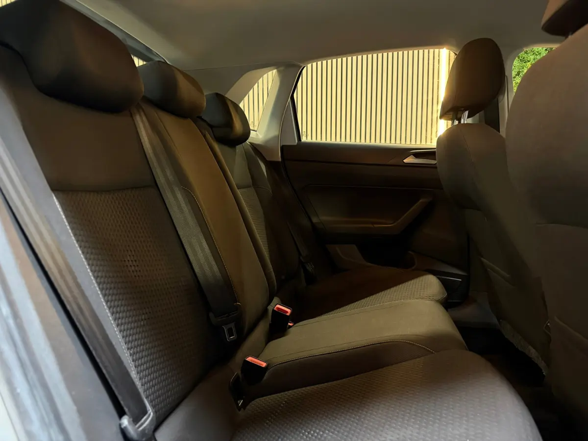 1.0 TSI Highline Business |AUTOMAAT|CARPLAY|PDC|STOELVERWARMING|