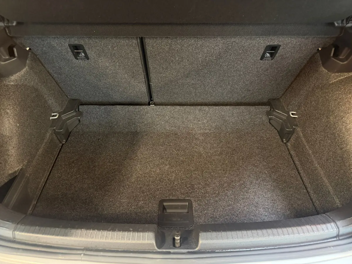 1.0 TSI Highline Business |AUTOMAAT|CARPLAY|PDC|STOELVERWARMING|