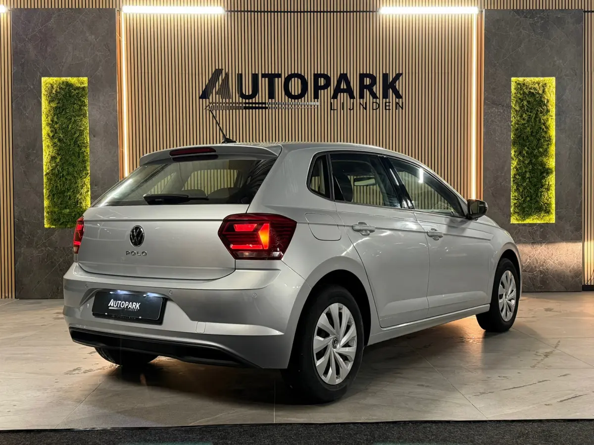 1.0 TSI Highline Business |AUTOMAAT|CARPLAY|PDC|STOELVERWARMING|