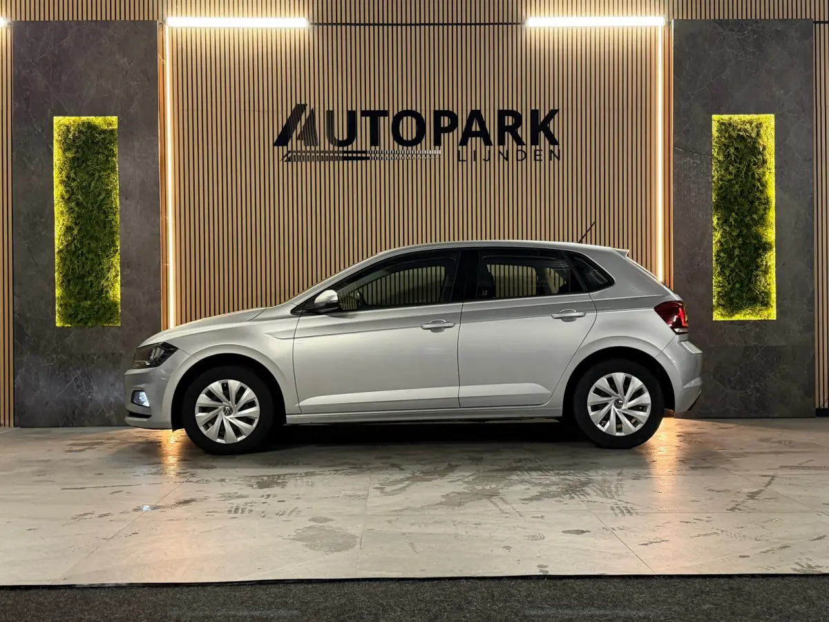 1.0 TSI Highline Business |AUTOMAAT|CARPLAY|PDC|STOELVERWARMING|
