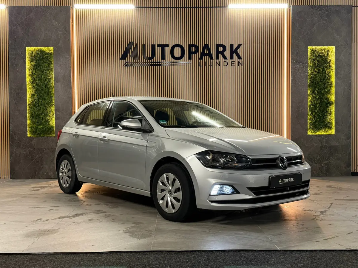 1.0 TSI Highline Business |AUTOMAAT|CARPLAY|PDC|STOELVERWARMING|