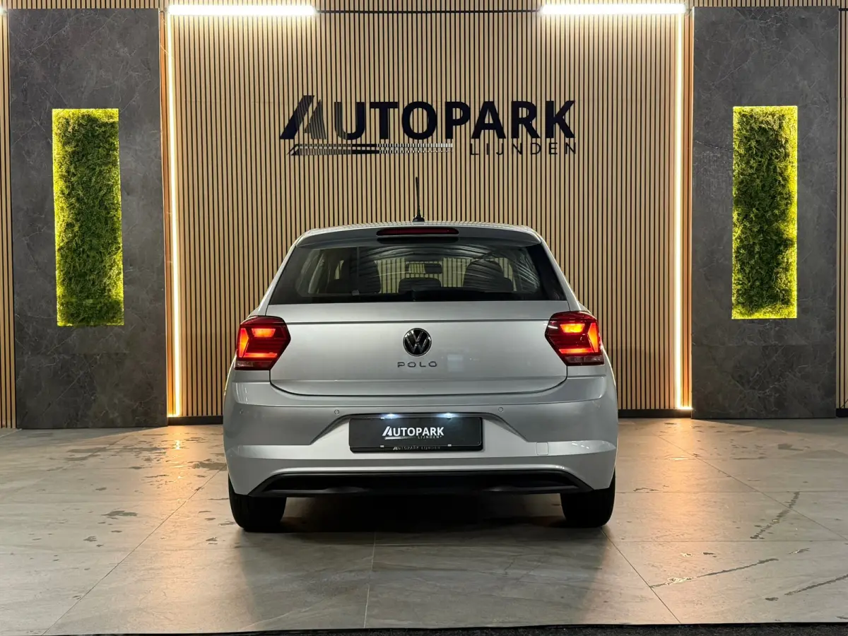 1.0 TSI Highline Business |AUTOMAAT|CARPLAY|PDC|STOELVERWARMING|