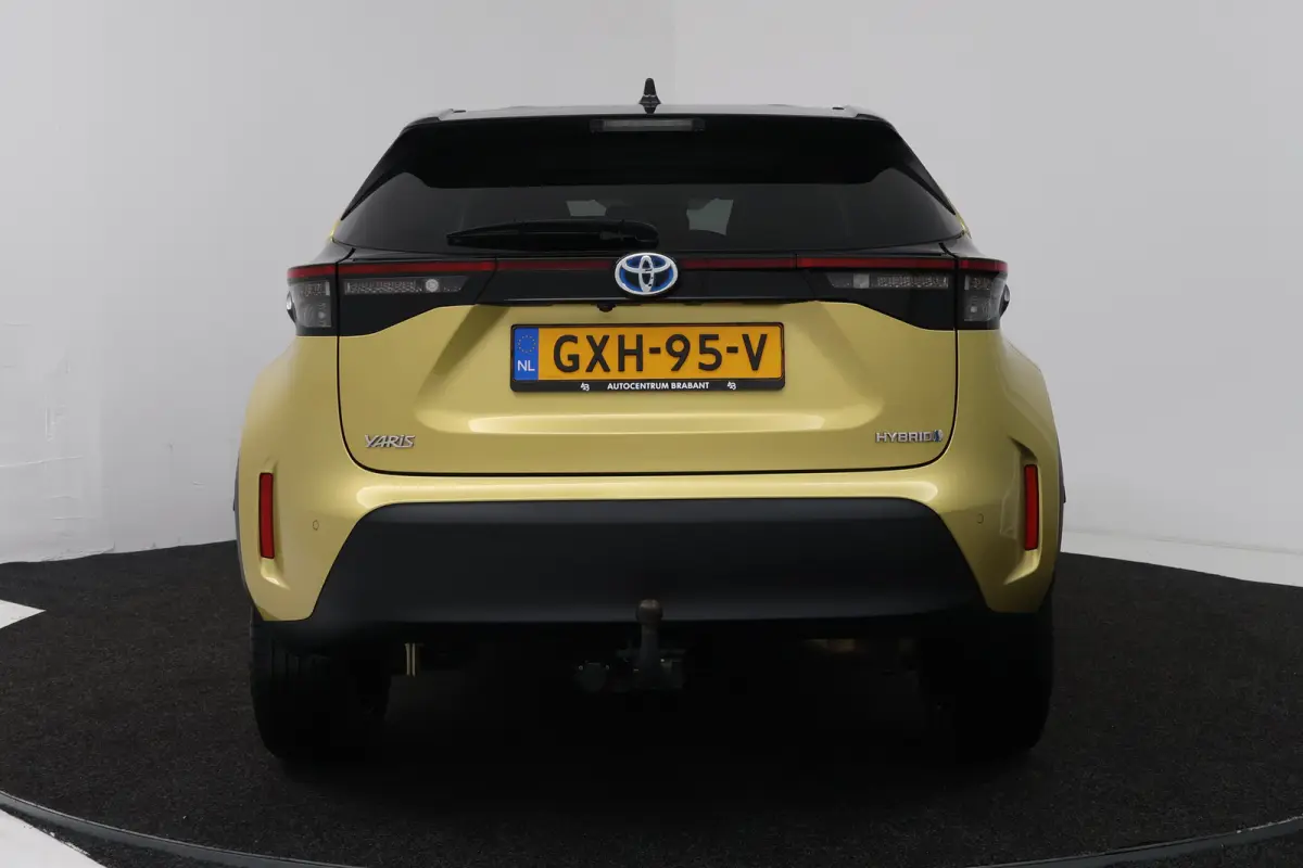 1.5 Hybrid Launch Edition (PANORAMADAK, TREKHAAK, CAMERA, STOELVERWARMING)