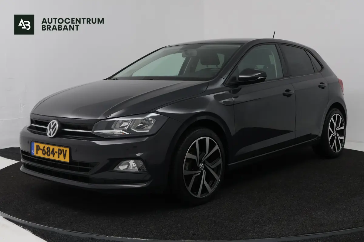 1.0 TSI Beats (CAMERA, CRUISE CONTROL, NAVIGATIE CARPLAY, PARKEERSENSOREN)