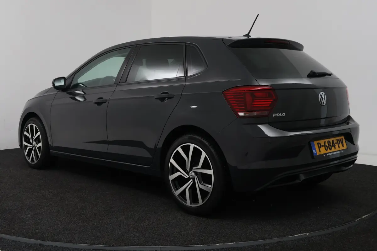 1.0 TSI Beats (CAMERA, CRUISE CONTROL, NAVIGATIE CARPLAY, PARKEERSENSOREN)