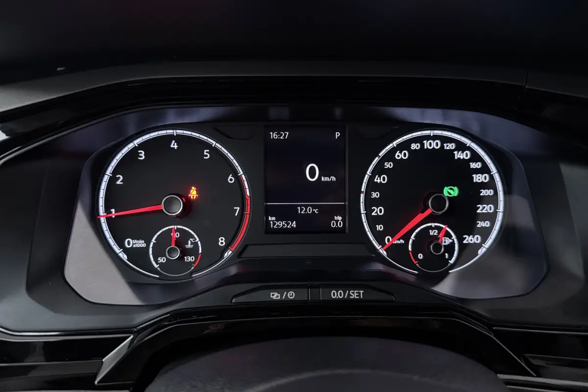 1.0 TSI Beats (CAMERA, CRUISE CONTROL, NAVIGATIE CARPLAY, PARKEERSENSOREN)