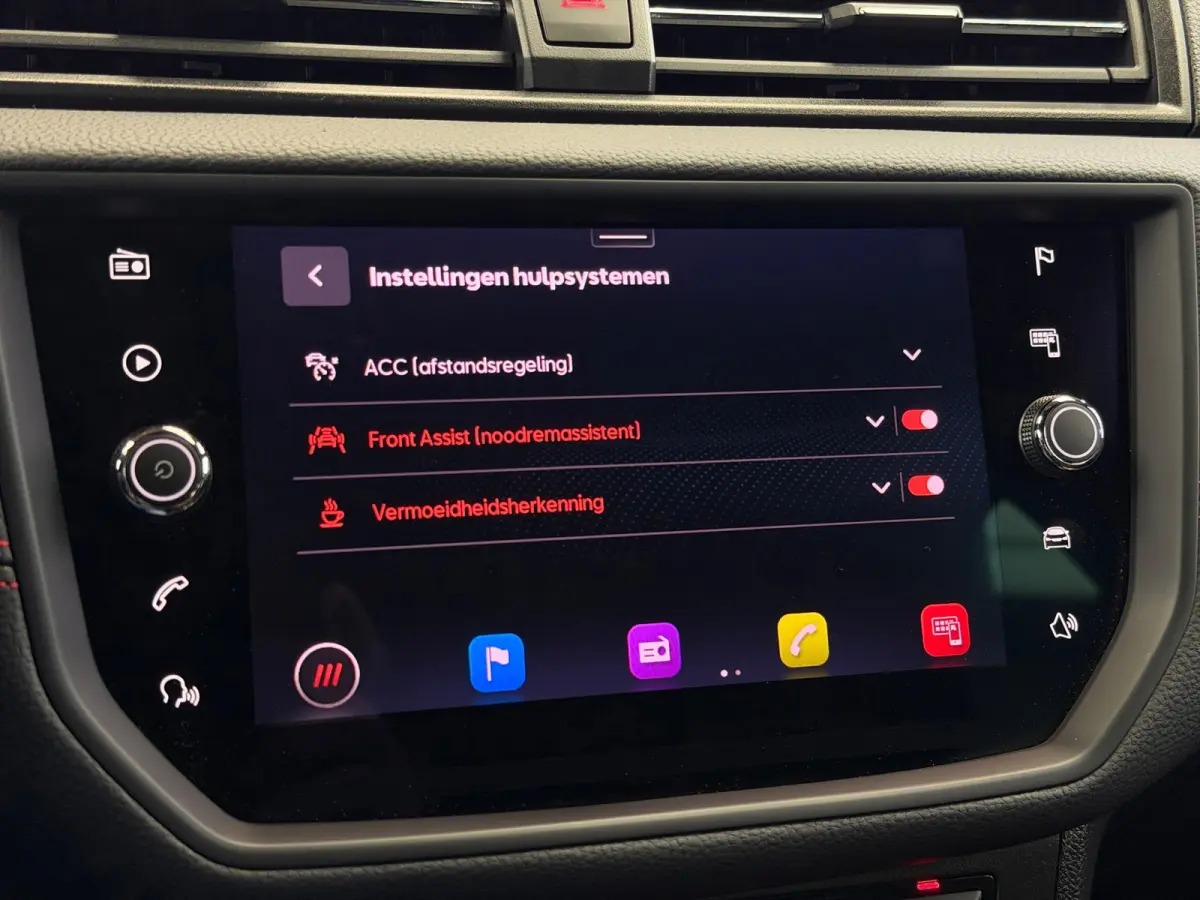 1.0 TSI FR Pakket CarPlay Camera