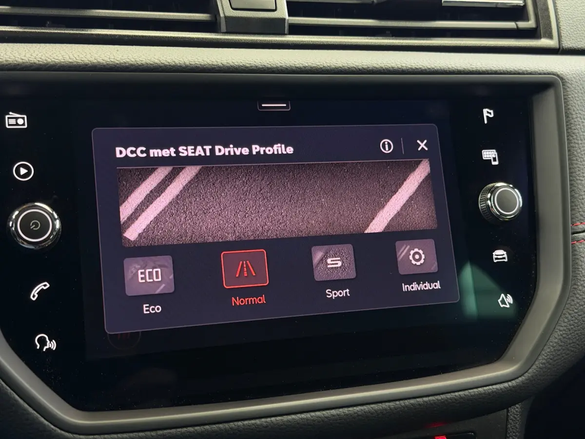 1.0 TSI FR Pakket CarPlay Camera